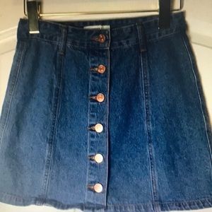 Button front denim mini skirt